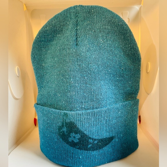 Graphic Designed Beanie(BLUE) SEE PICTURES - Picture 4 of 5